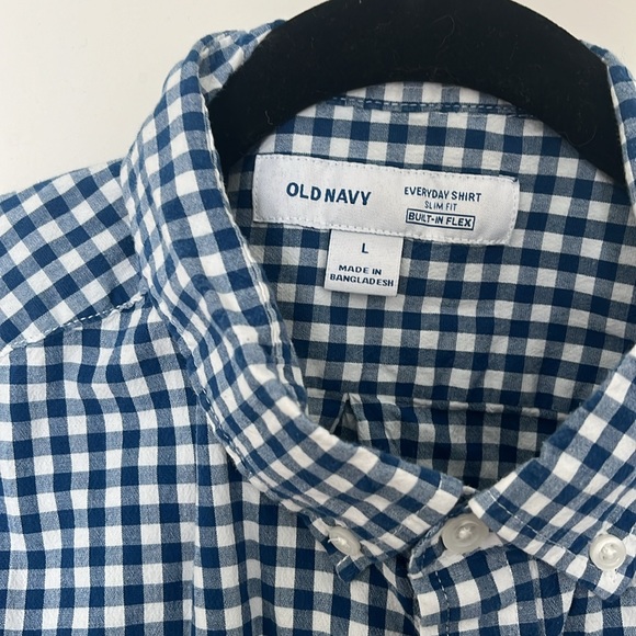 Old Navy Casual Button Down - Picture 2 of 3